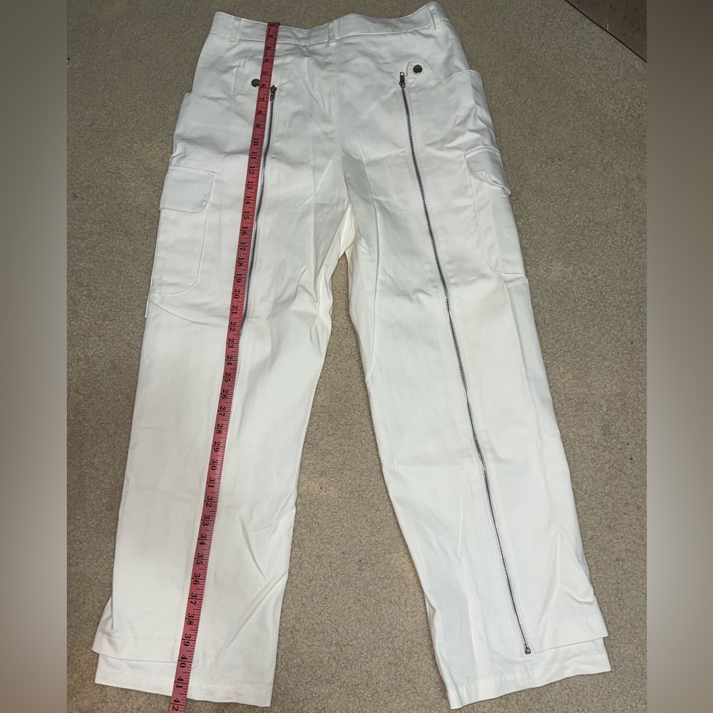 Jeans - Picture 2 of 4